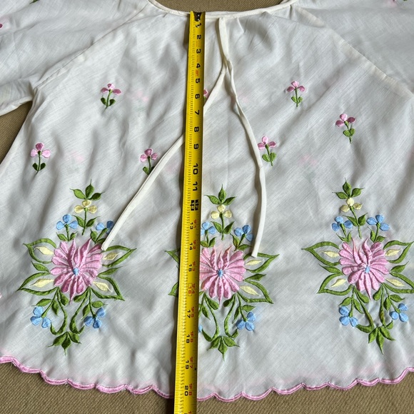 Women’s Vintage Embroidered Top Blouse sheer 60s white- pink - green size M - Picture 6 of 12